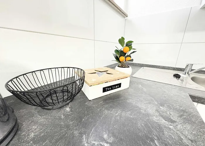 Stilvolles 2 In Und Messenaehe Appartement *