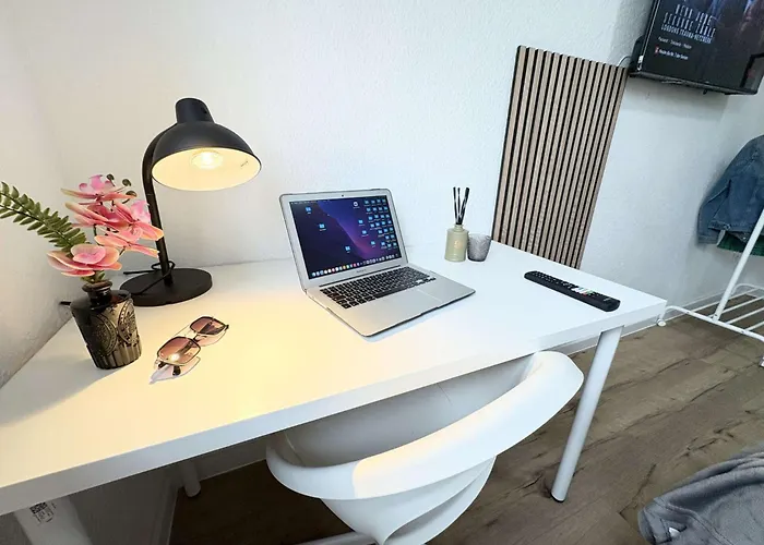 Stilvolles 2 In Und Messenaehe Appartement *