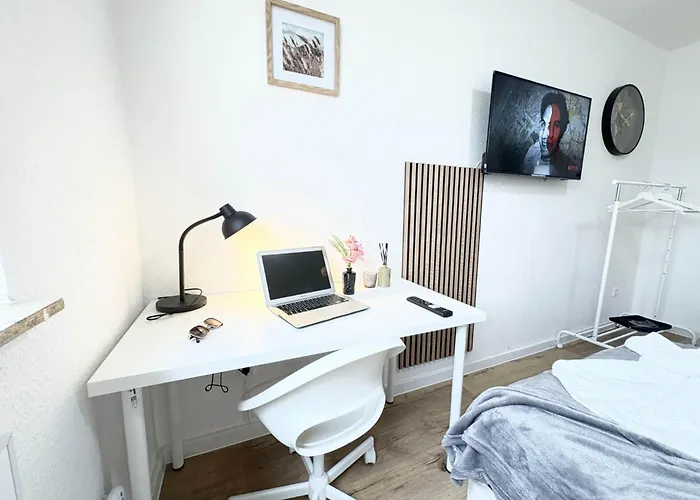 Stilvolles 2 In Und Messenaehe Appartement *